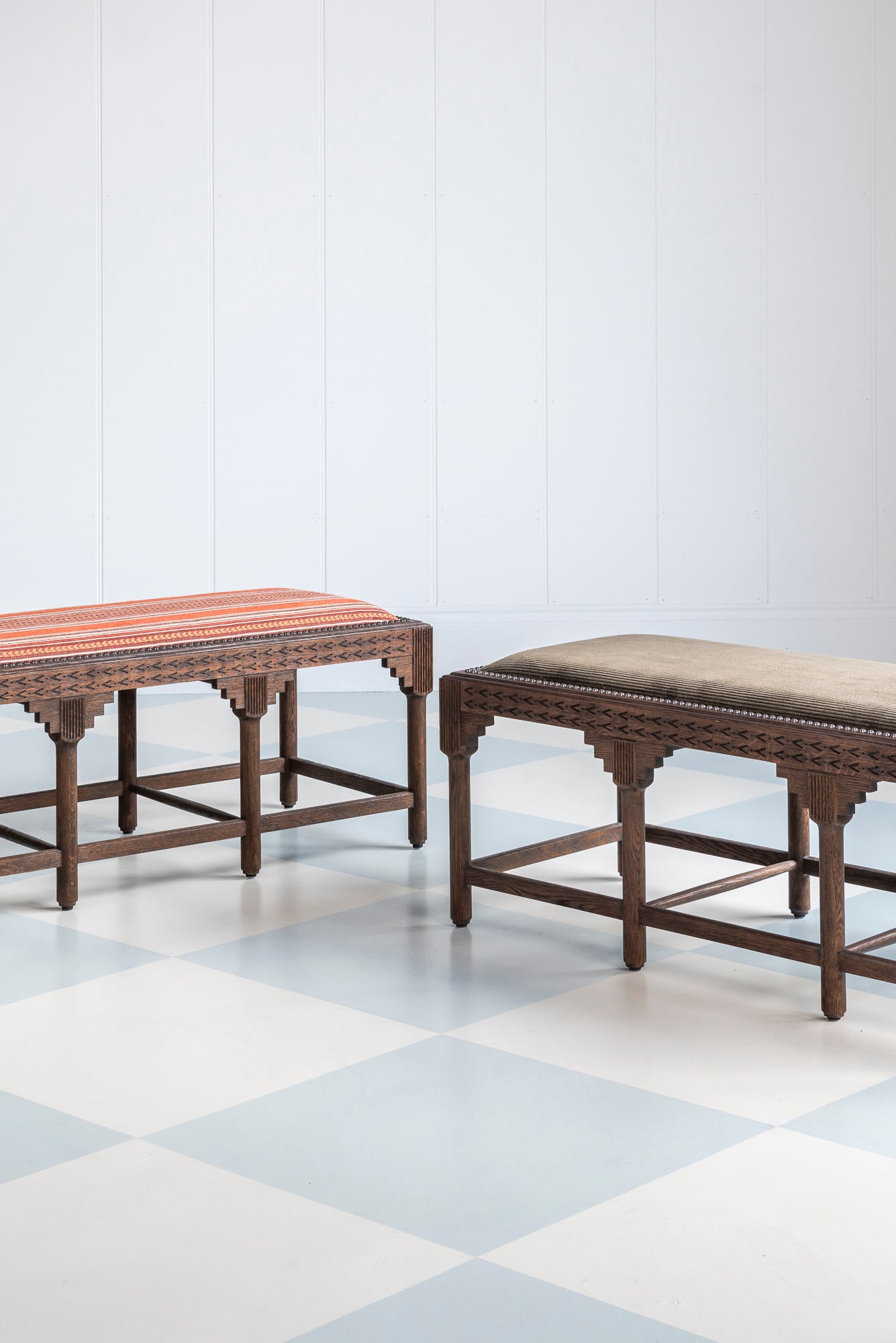 The 'West' Stool - Cowboy Dark Timber (COM)