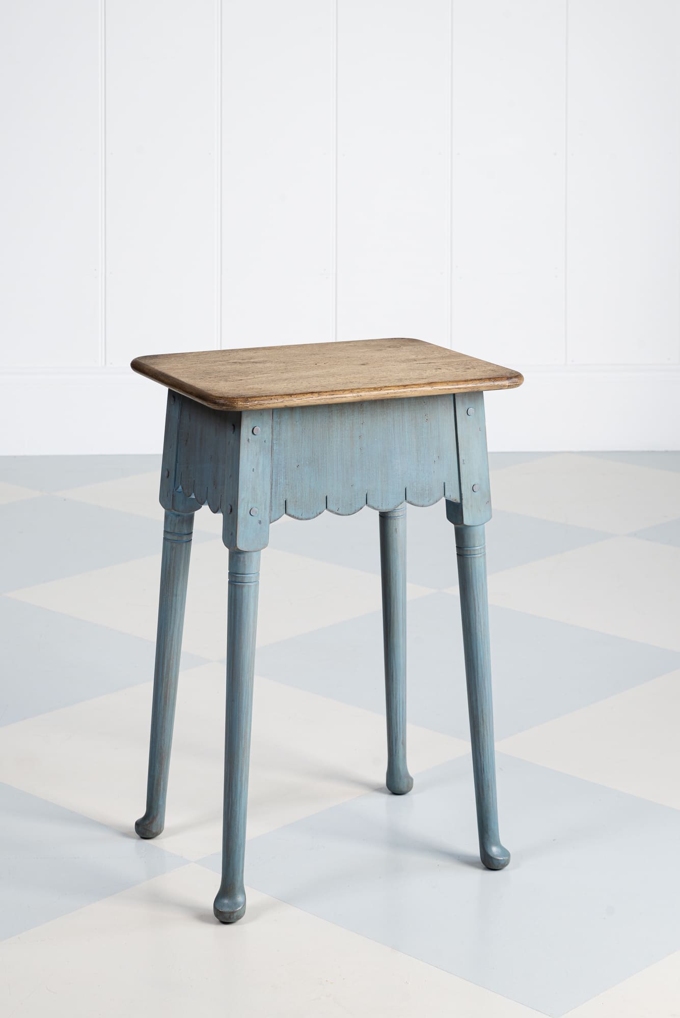 Rufus Table - Folky Lake-House Blue