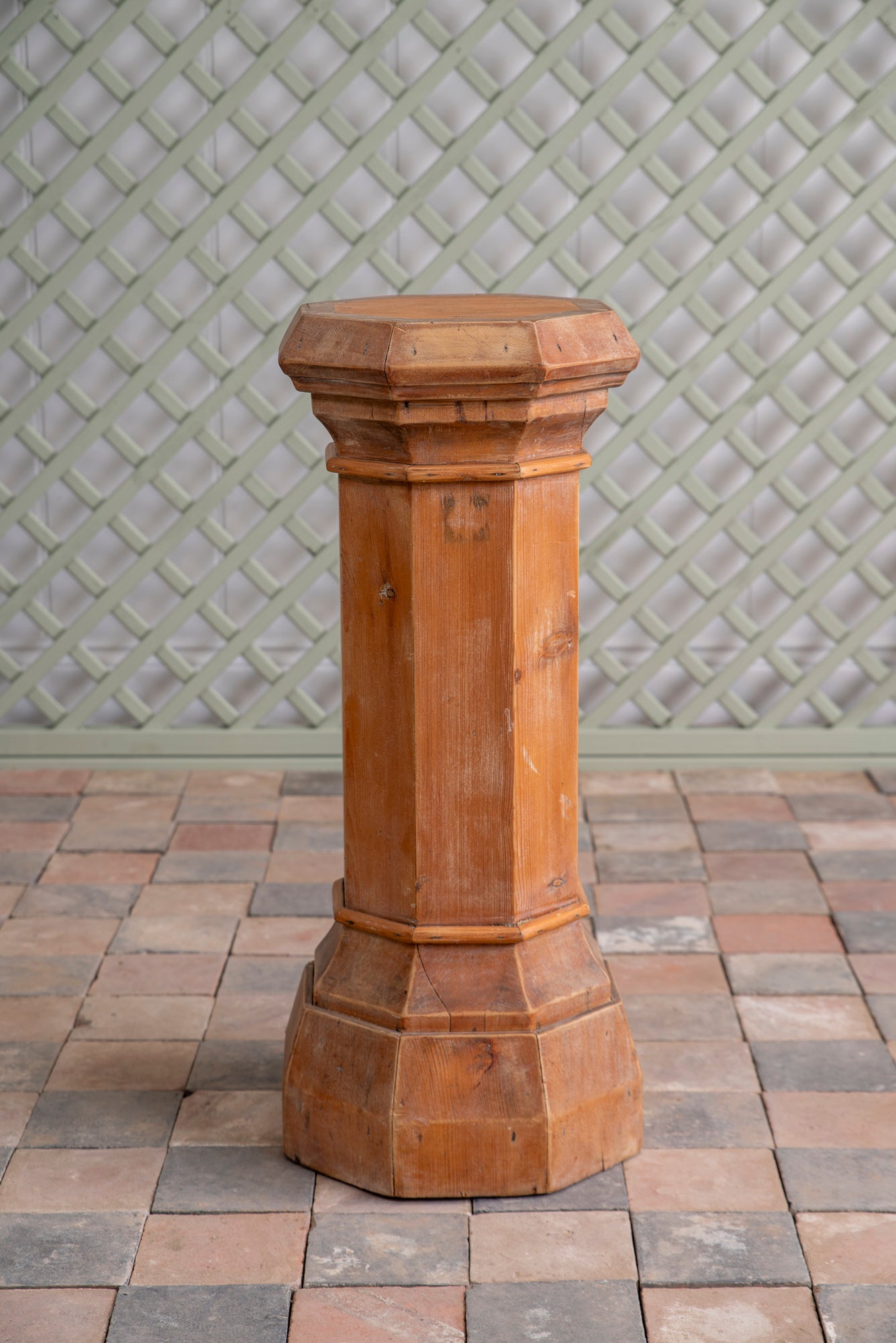 Decorative Wooden Plinth