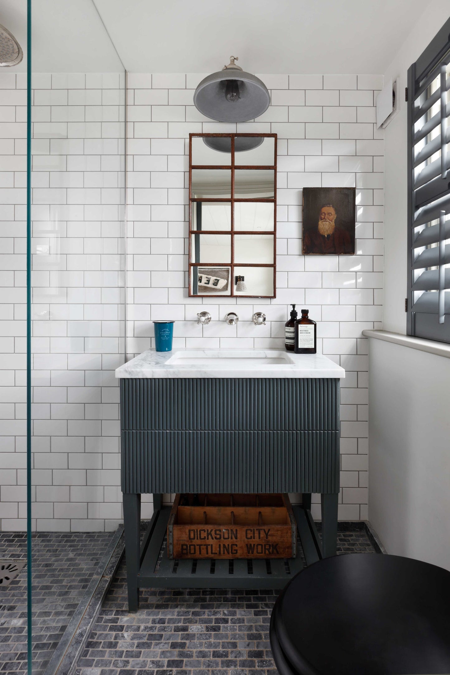 HÁM Original Reeded Vanity