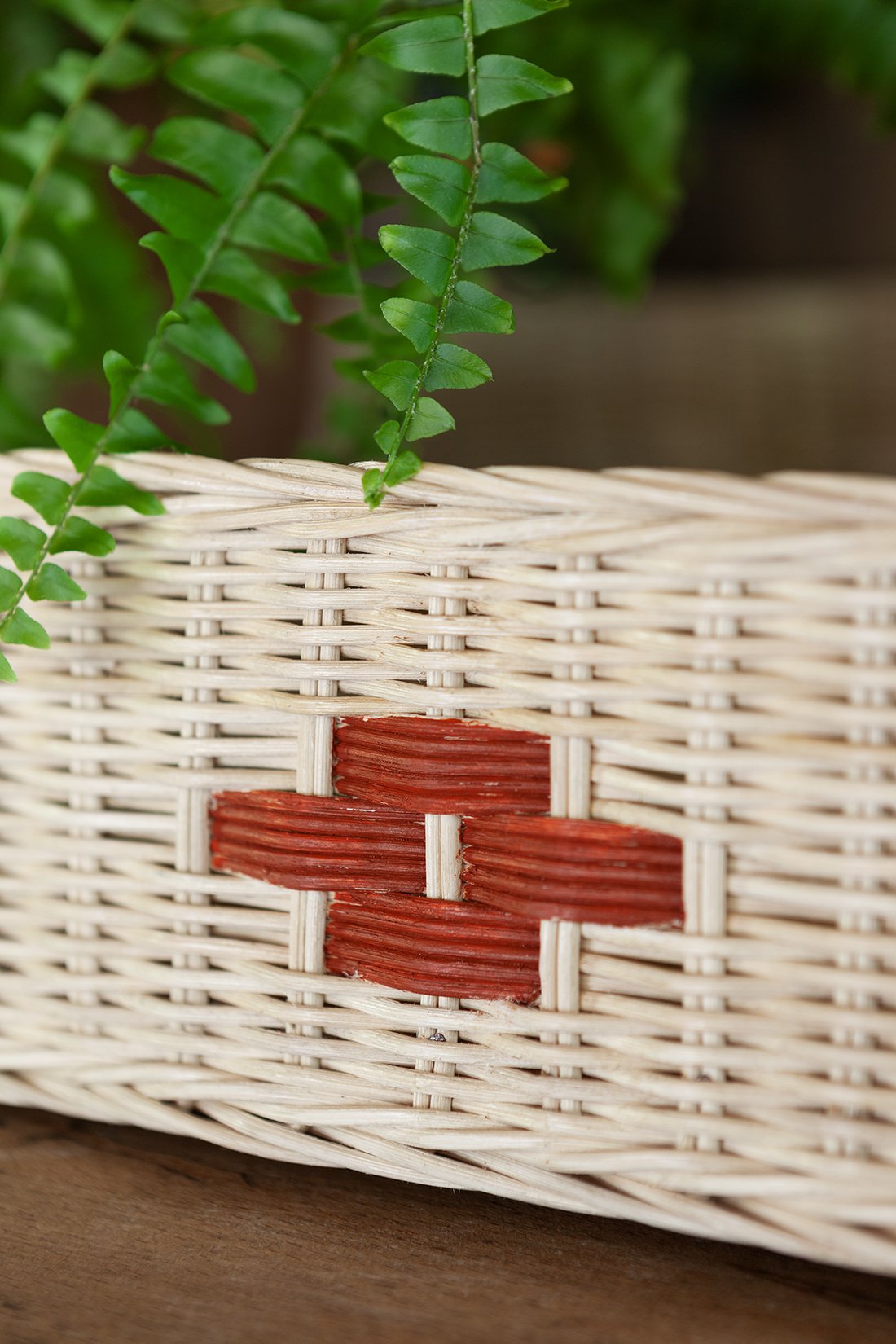 HÁM Wicker Tray Large - Natural & Red