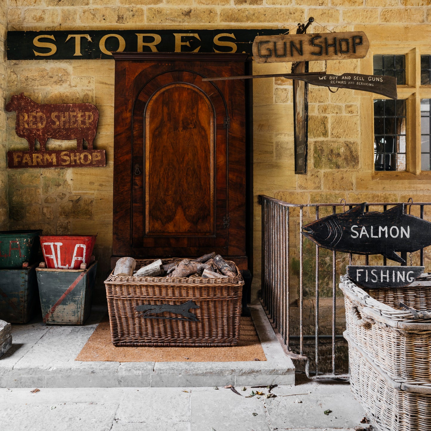 Gun Shop Sign