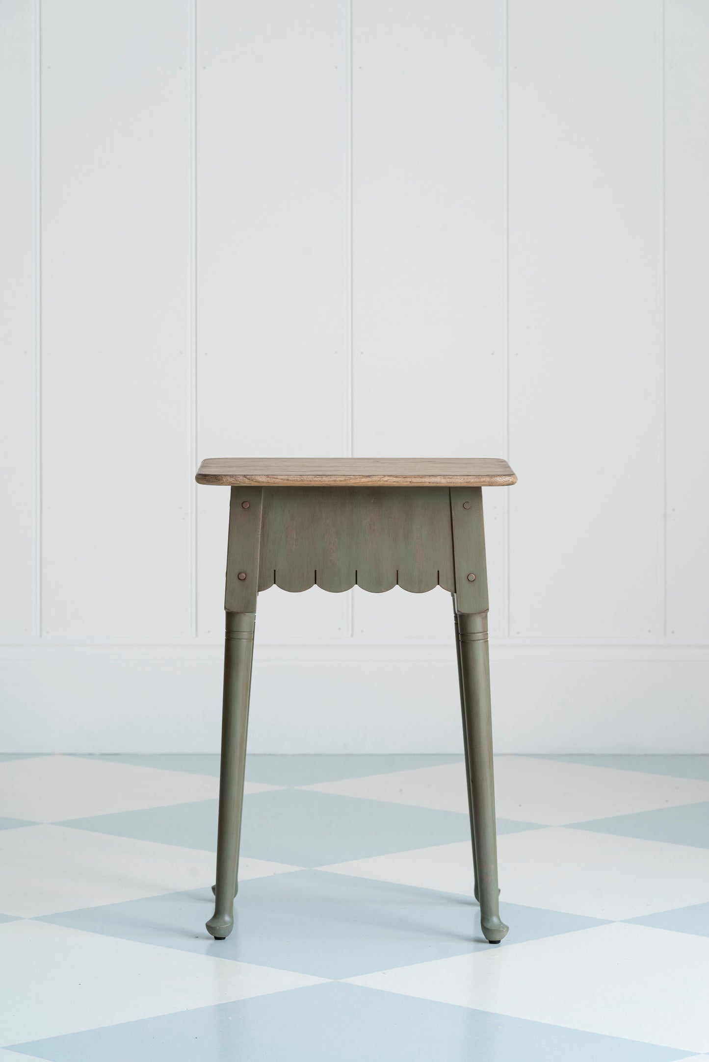 Rufus Table - Folky Forest