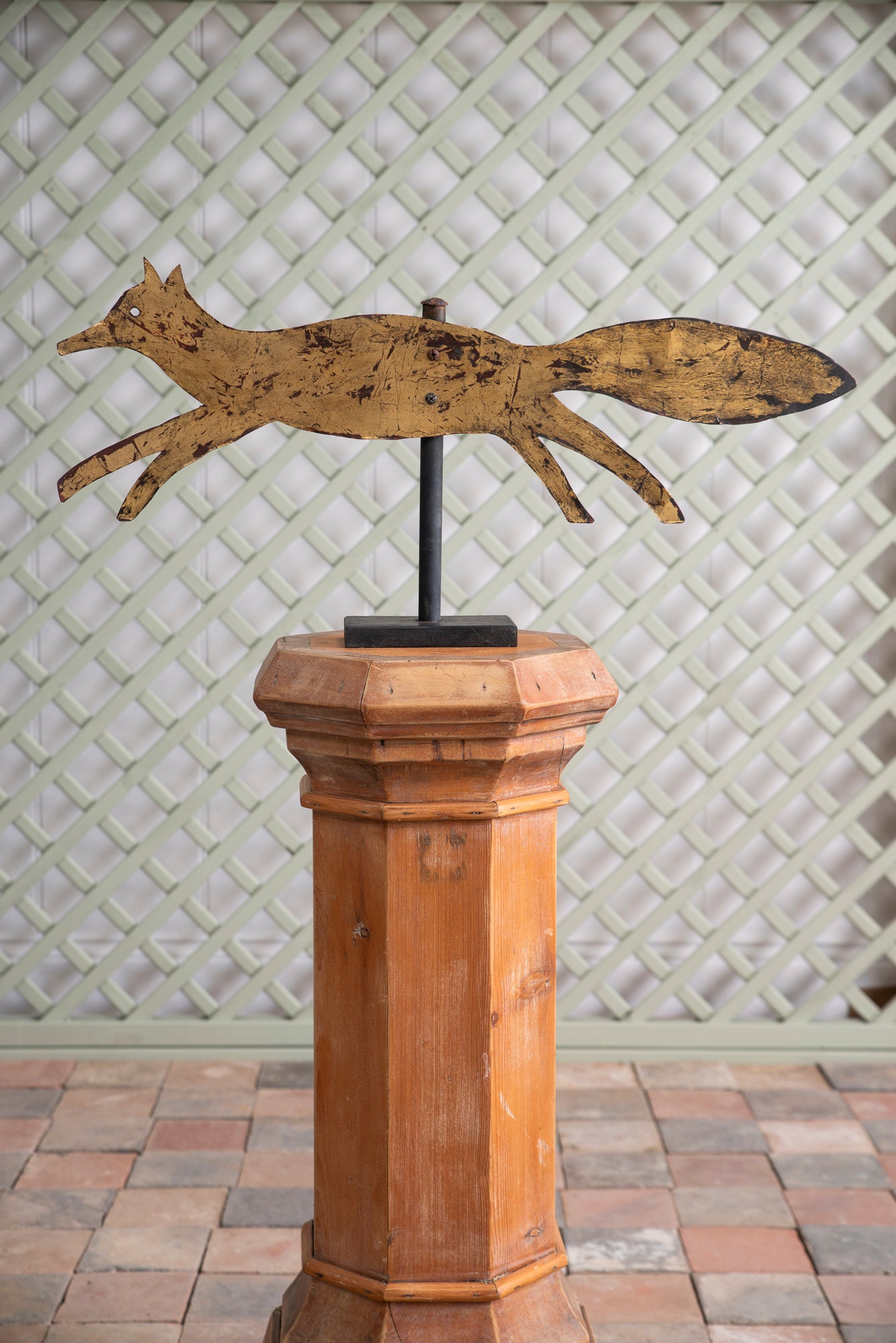 Decorative Wooden Plinth