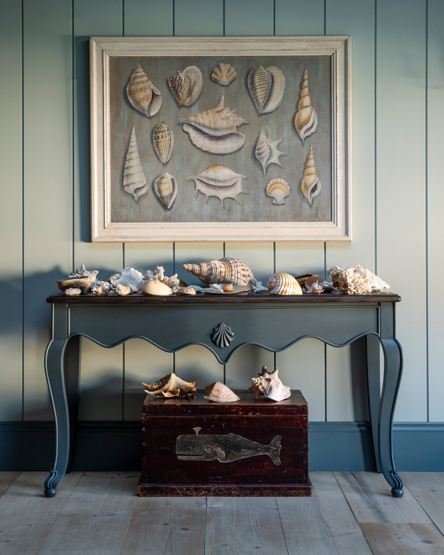 The Shell Console - Antique Blue