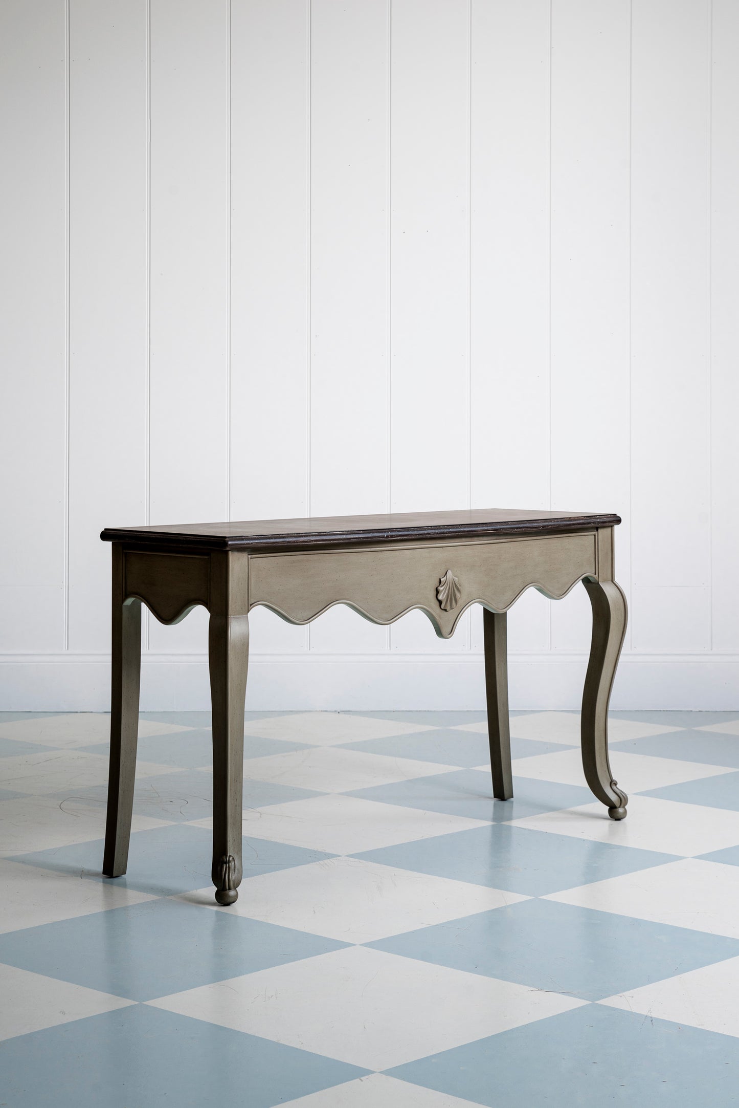 The Shell Console - Antique Khaki