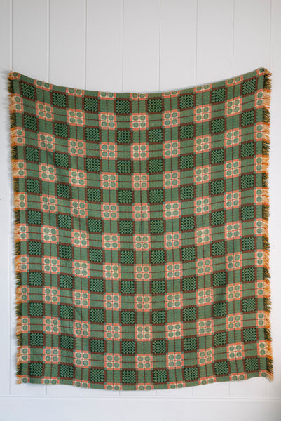 Vintage Green Welsh Blanket – Studio Hám