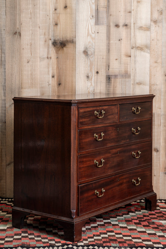 Georgian Mahogany Chest of Drawers