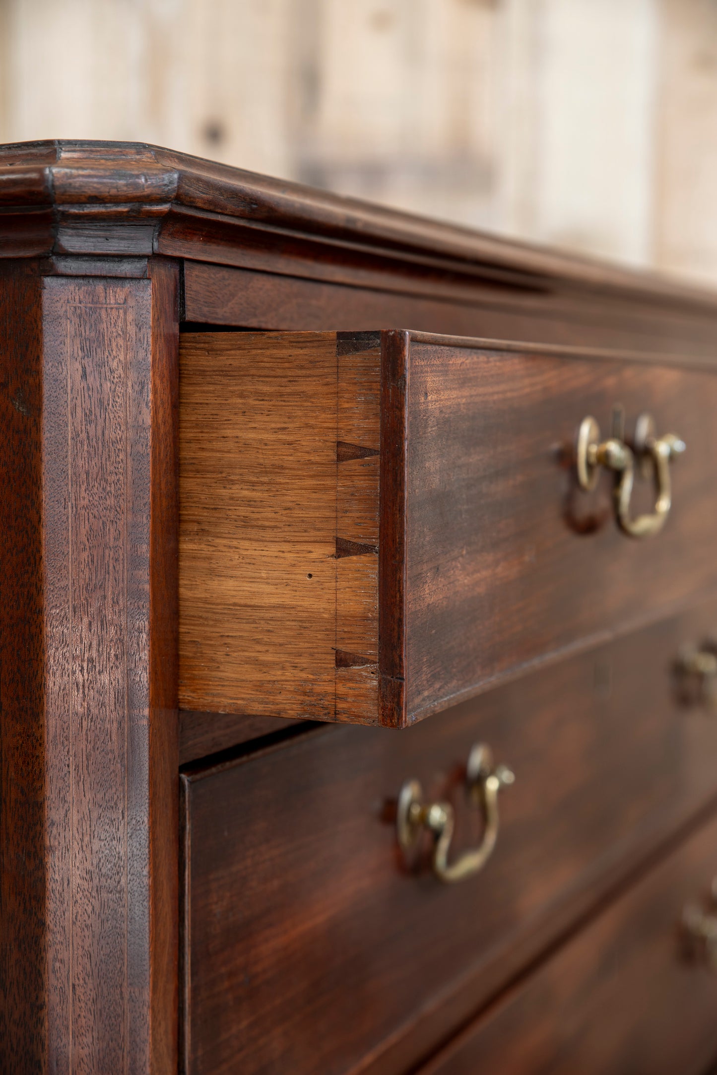 Georgian Mahogany Chest of Drawers
