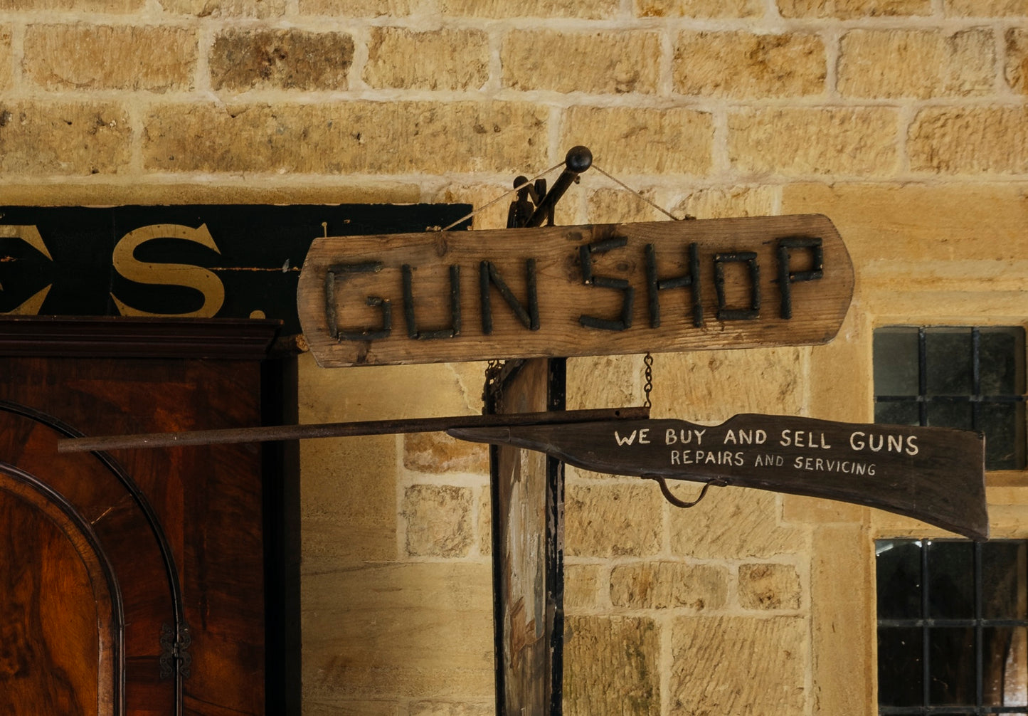 Gun Shop Sign