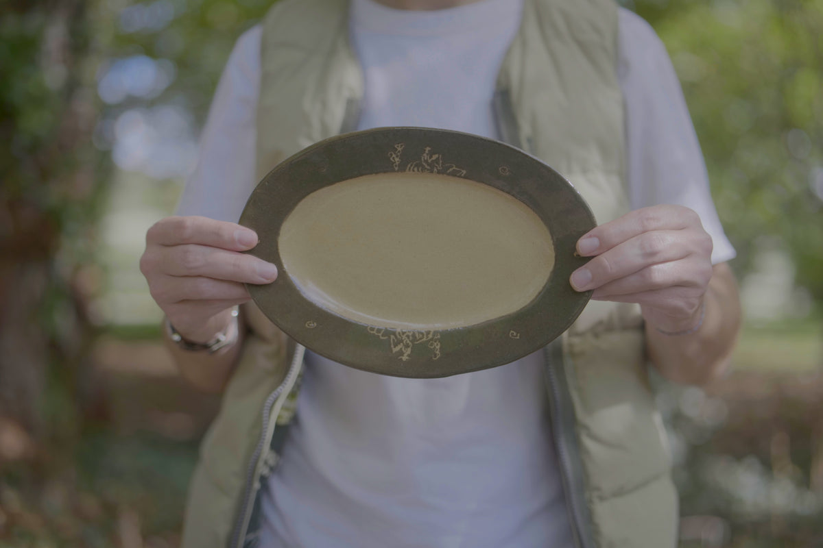 Danny D's Mud Shop "In the Distance" Serving Platter