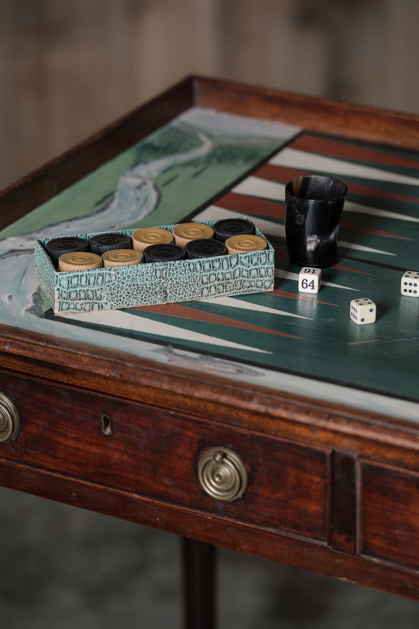 The Highlands Backgammon Table