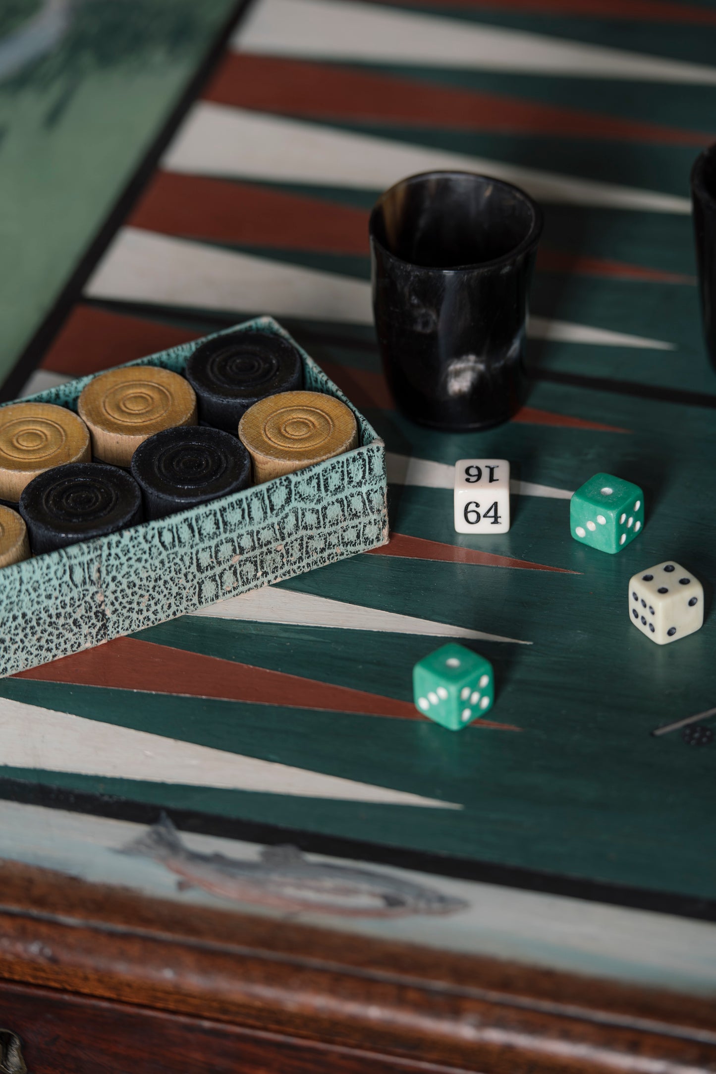 The Highlands Backgammon Table