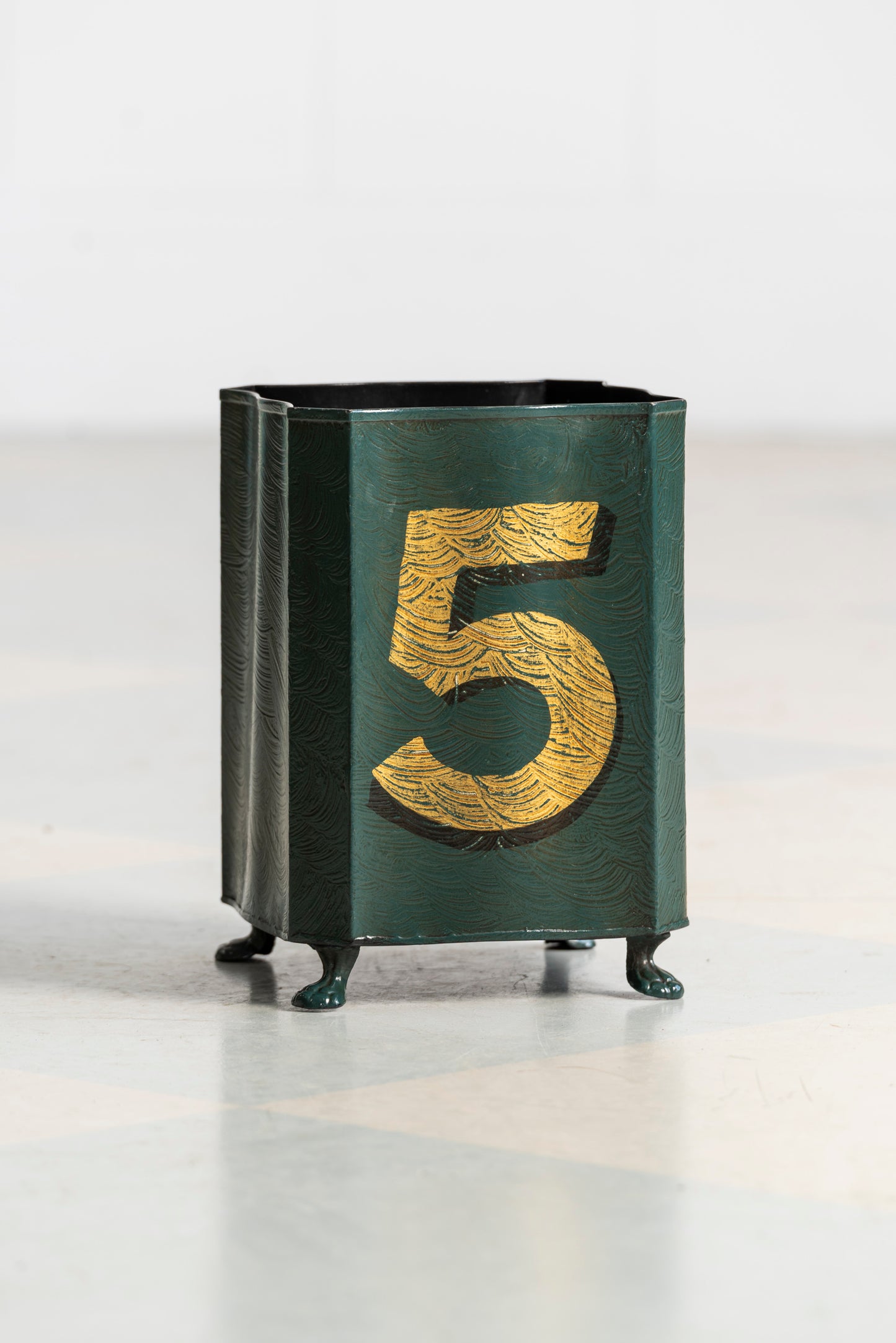 Lion Paw Waste-Paper Bin