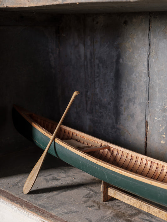 Model Wooden Canoe