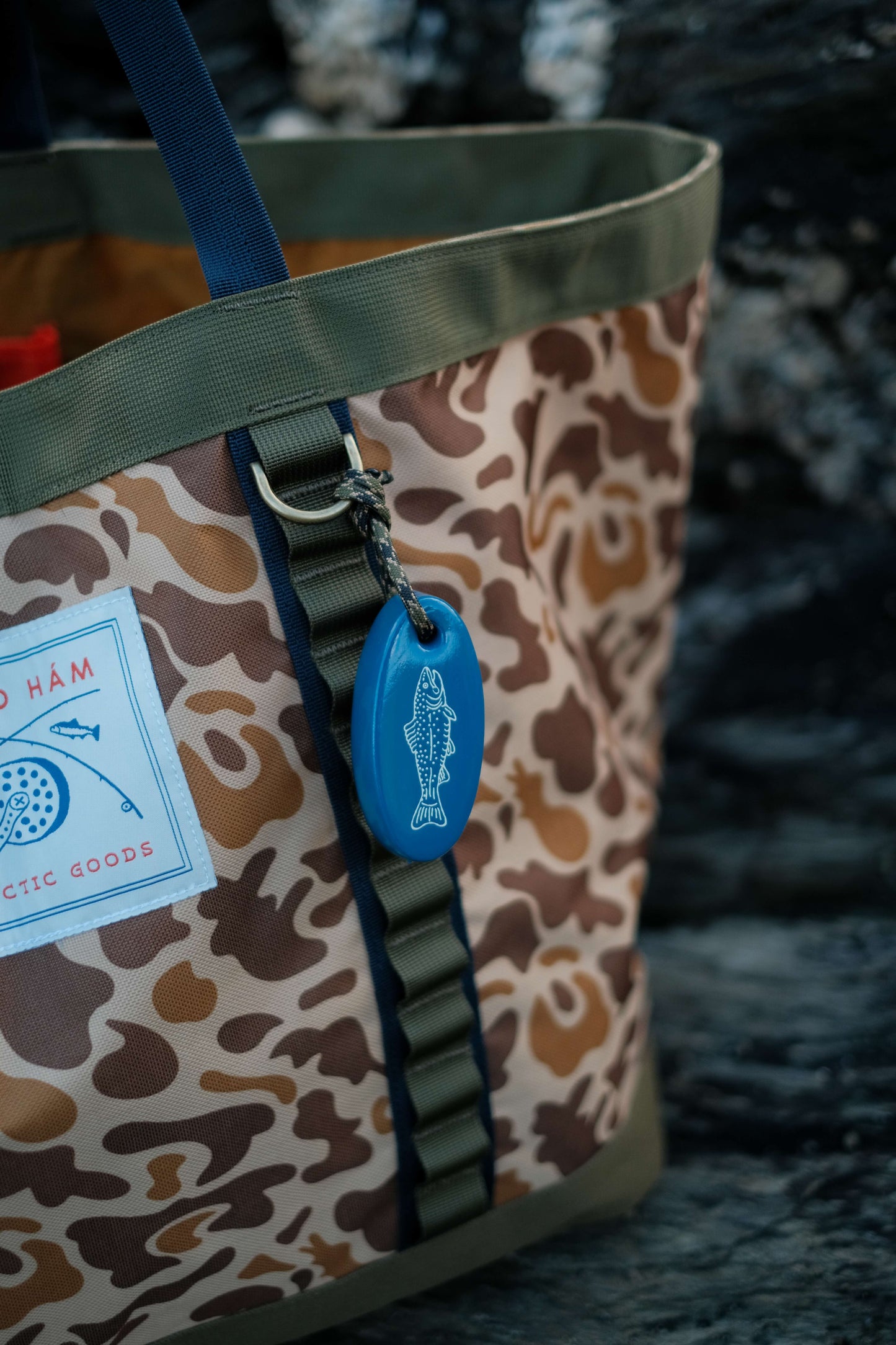 THE BIG GHILLIE TOTE